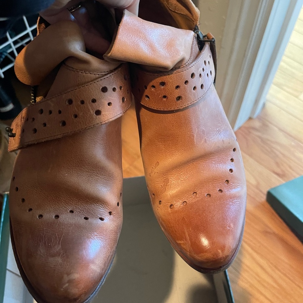Paul Green booties